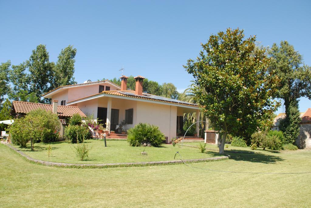 B&B Fra E Fe Arborea Εξωτερικό φωτογραφία
