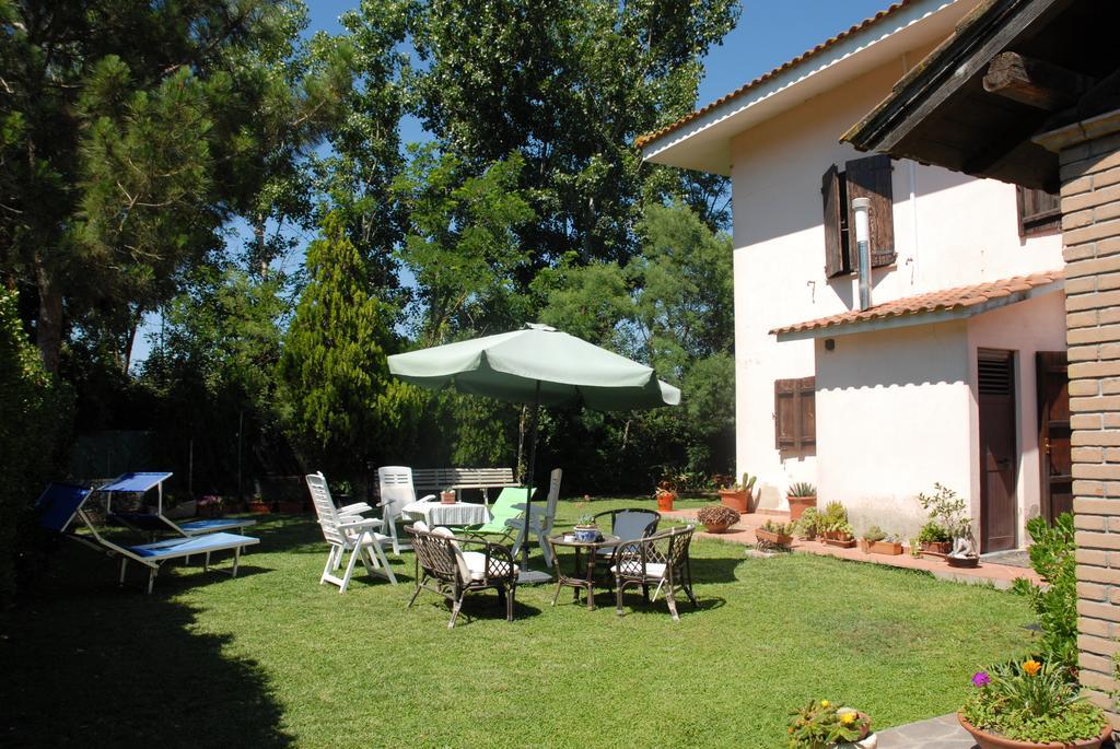 B&B Fra E Fe Arborea Εξωτερικό φωτογραφία