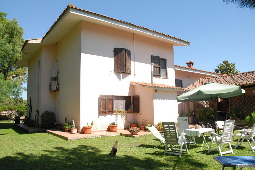 B&B Fra E Fe Arborea Εξωτερικό φωτογραφία