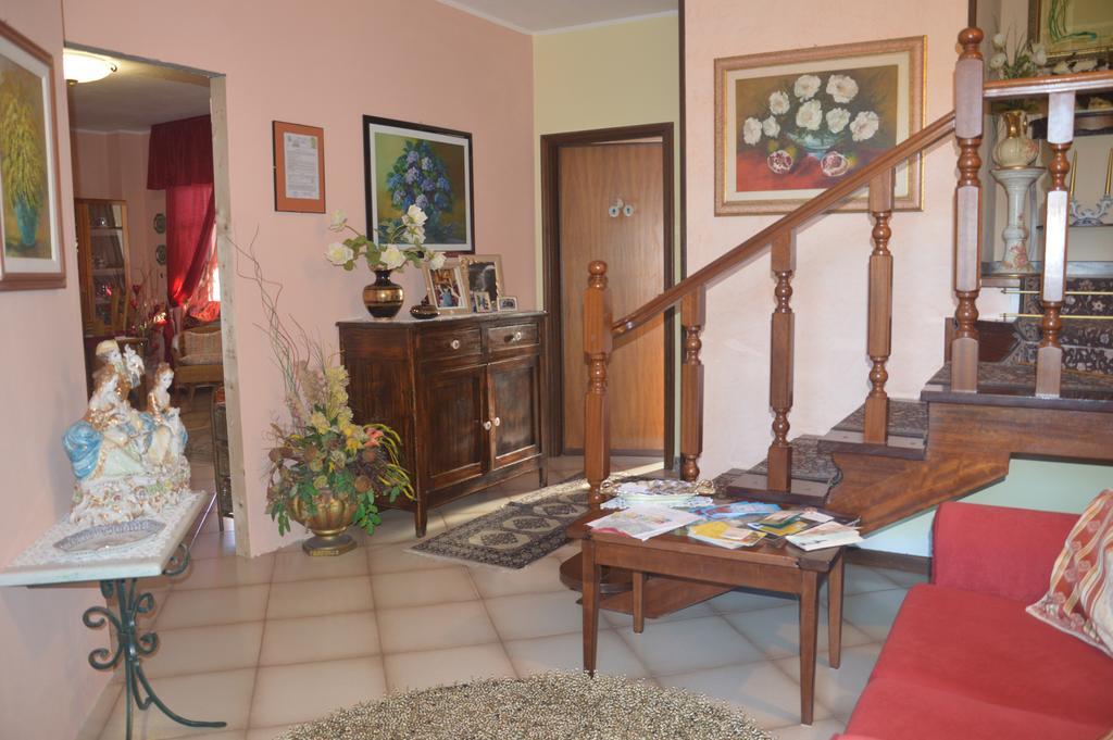 B&B Fra E Fe Arborea Εξωτερικό φωτογραφία